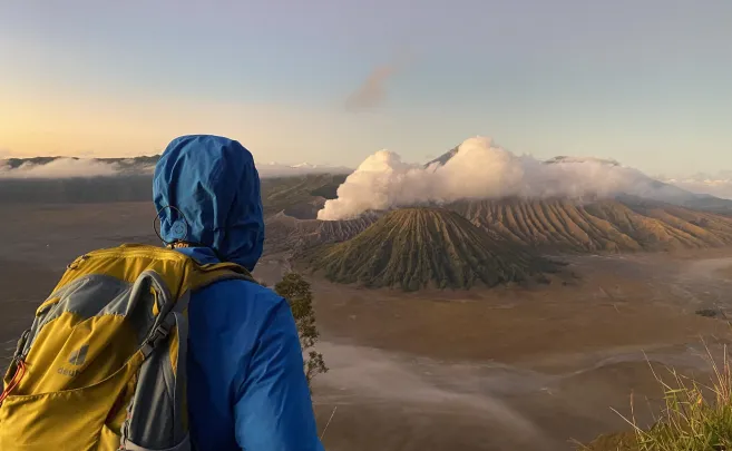 Package Tours STUNNING JAVA 2 ~blog/2023/10/15/0418_0516_mount_bromo_sunrise_madakaripura_waterfall_tour_indonesia_pelago0